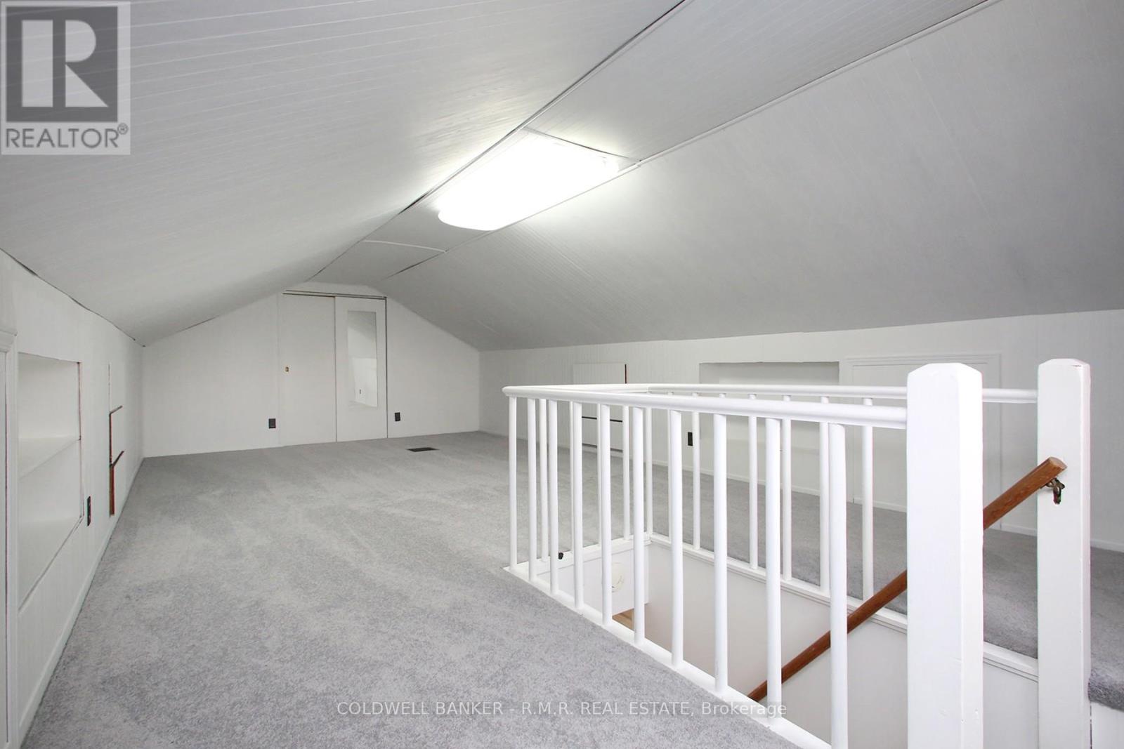 125 JONES AVENUE - 21