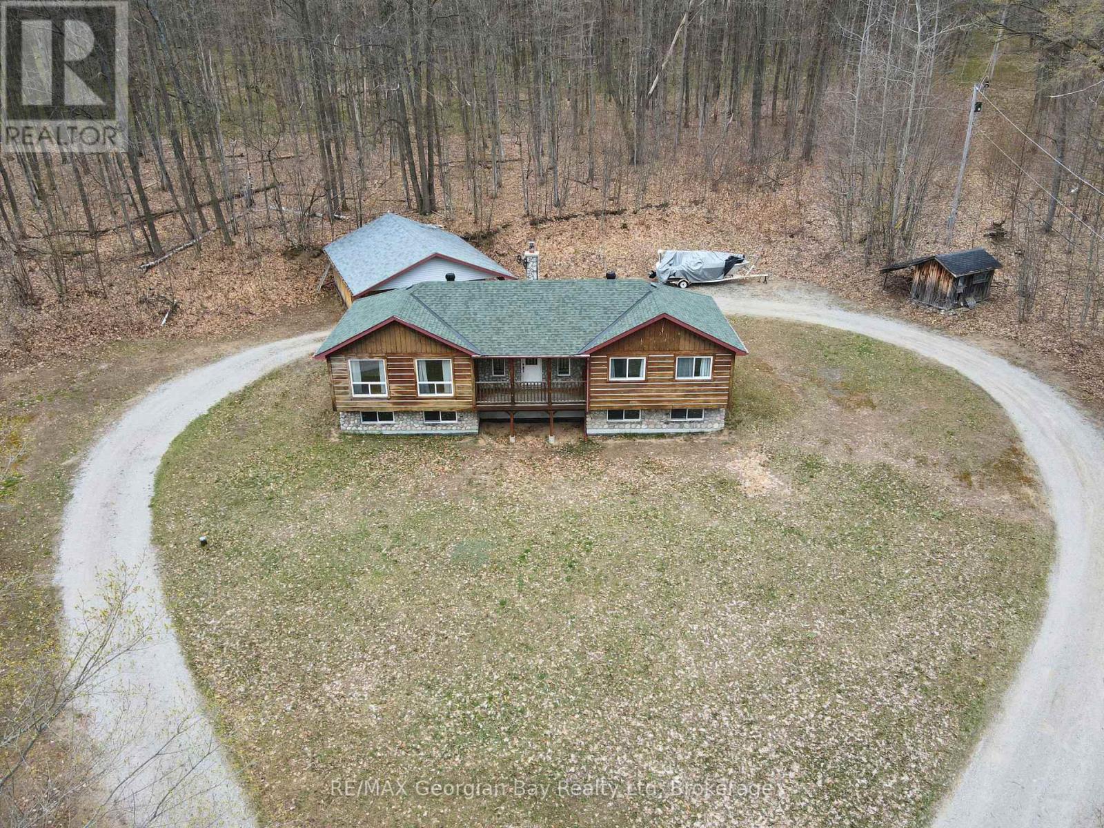 90 FARLAIN LAKE ROAD W - 30