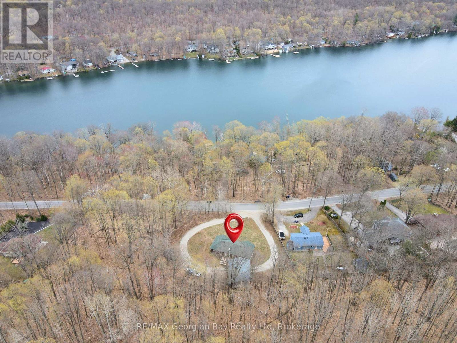 90 FARLAIN LAKE ROAD W - 32