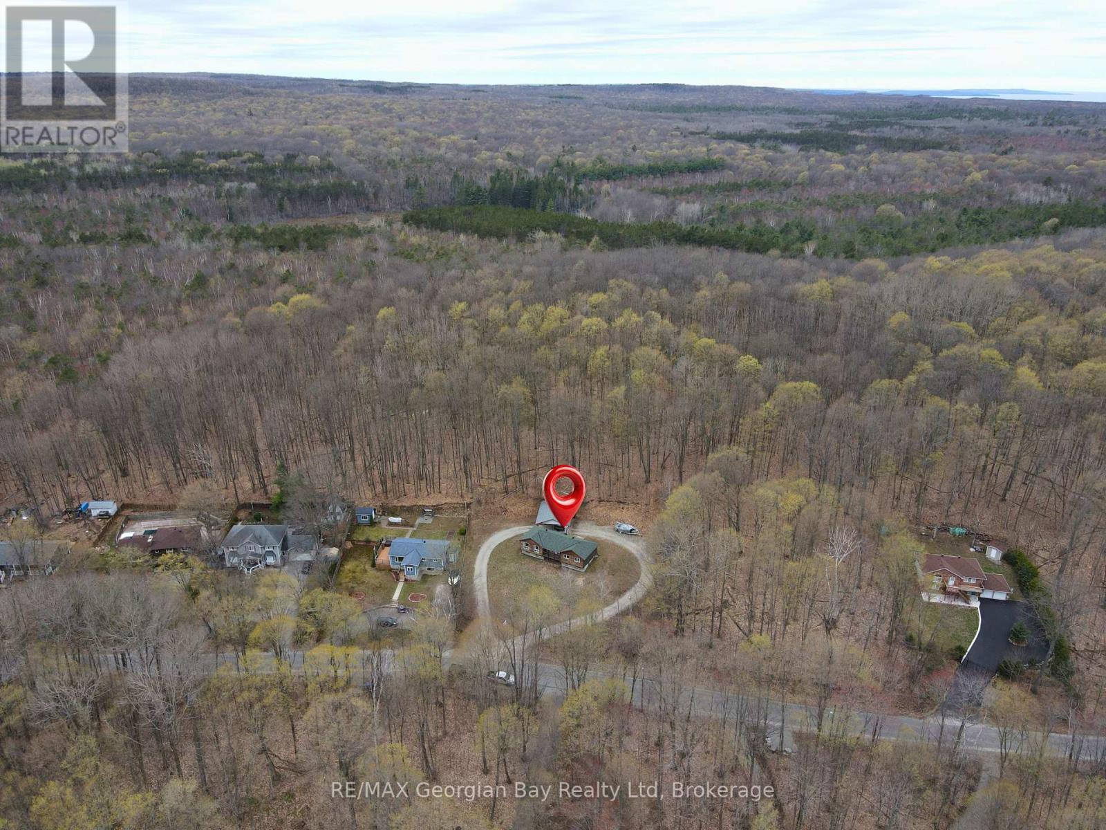 90 FARLAIN LAKE ROAD W - 33