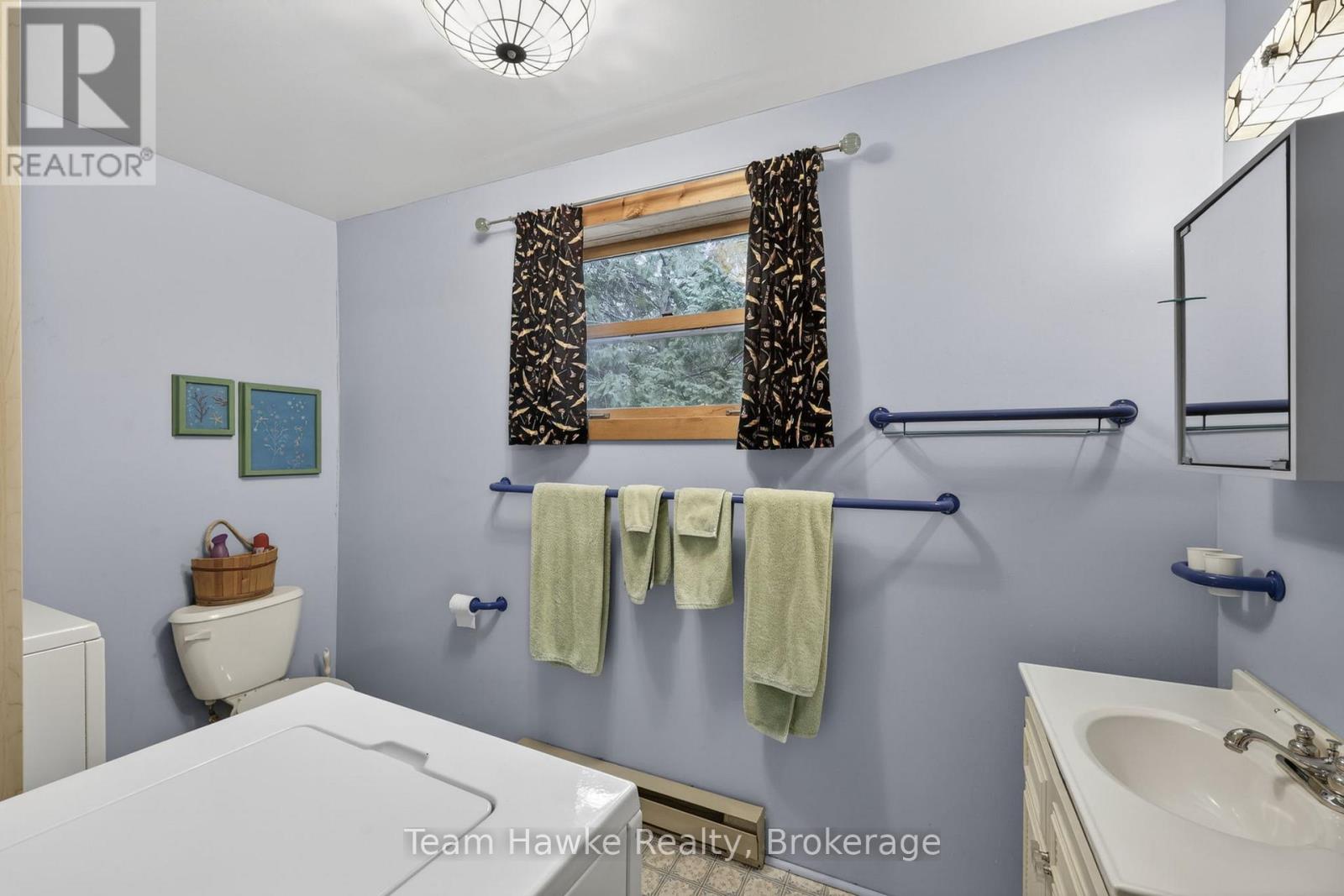 698 TINY BEACHES ROAD S - 25
