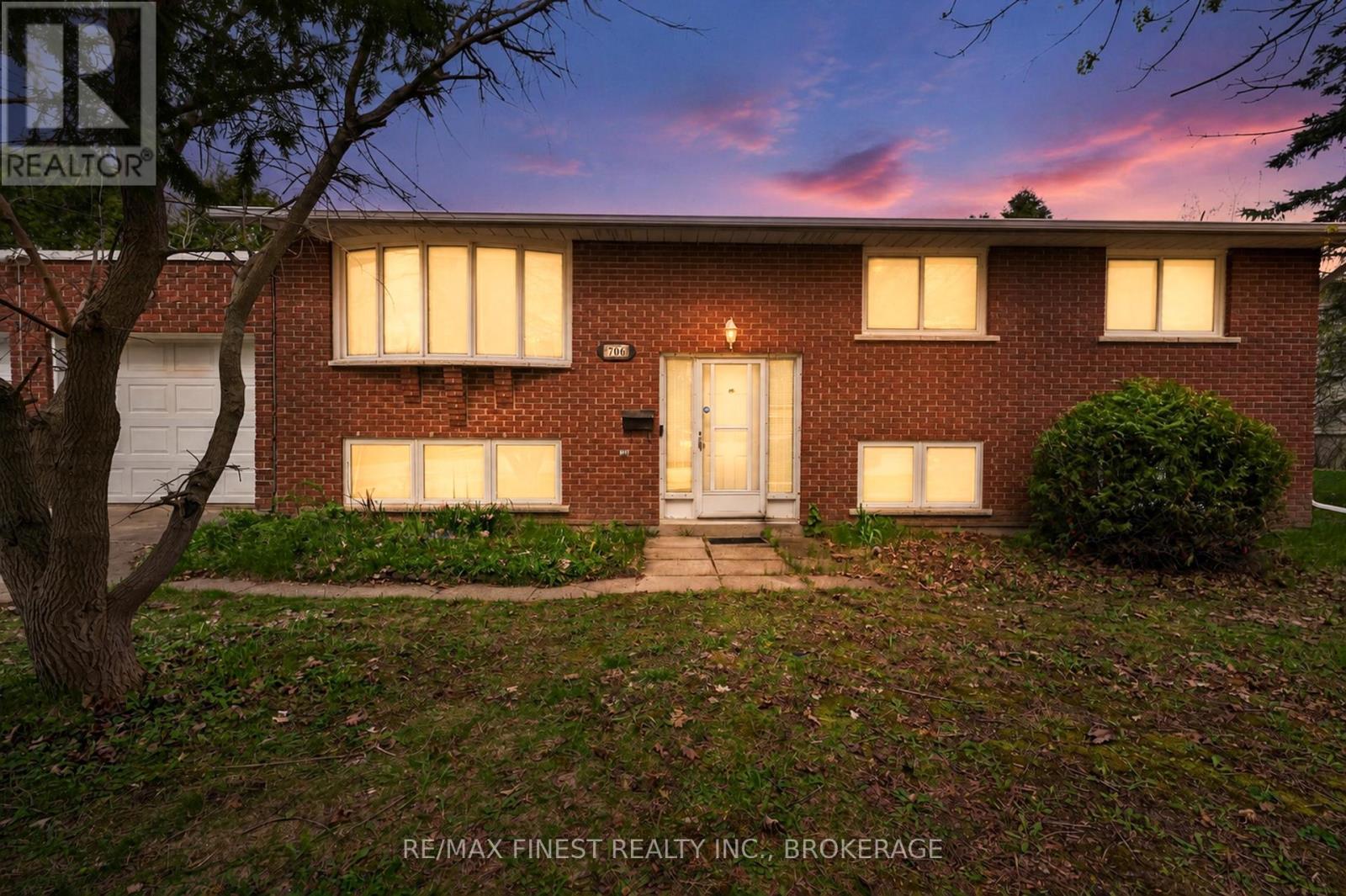 706 HIGH GATE PARK DRIVE - 2