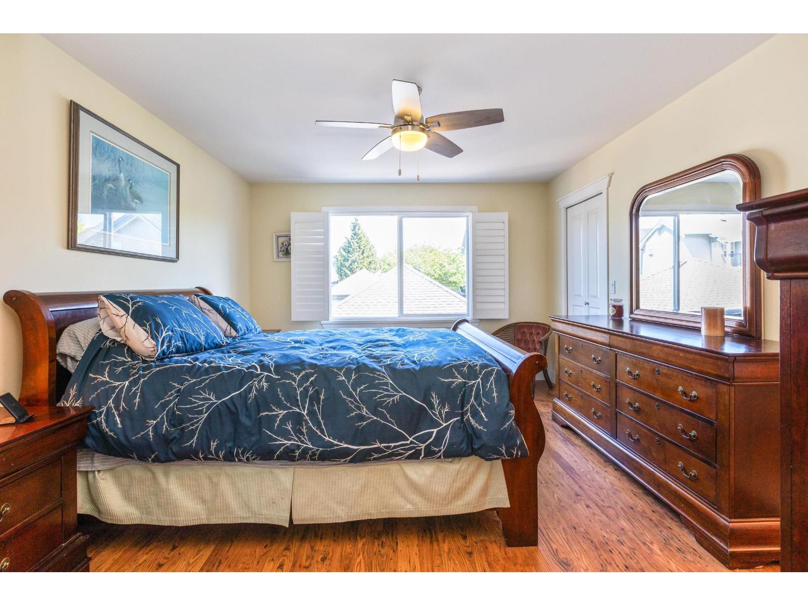 3 Bed, 3 Bath House for Sale in Surrey – 6880 190 STREET, Surrey - Image 22