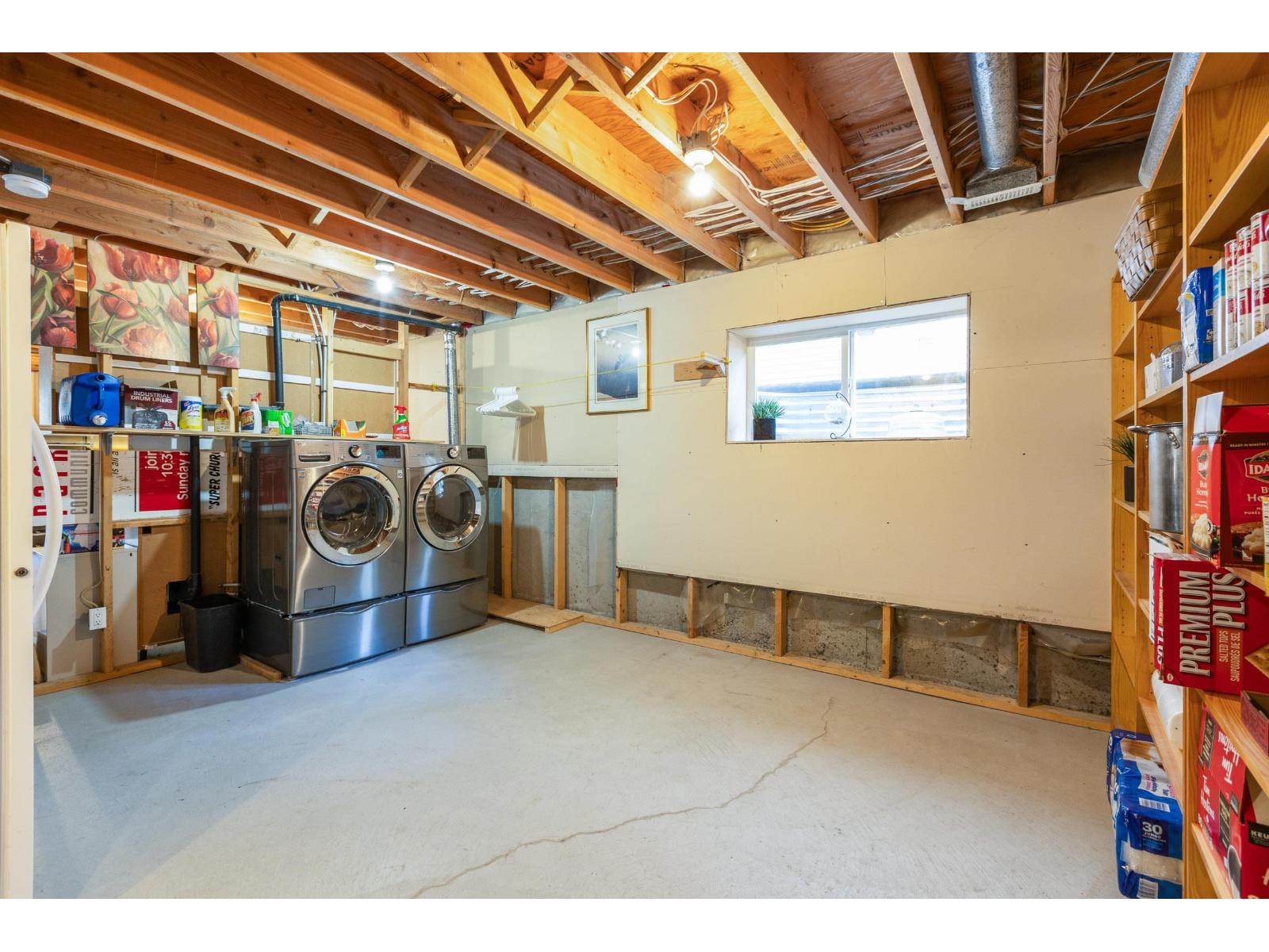 3 Bed, 3 Bath House for Sale in Surrey – 6880 190 STREET, Surrey - Image 28