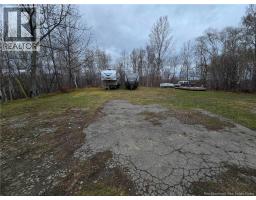 Family room - 1443 Bridge, Bathurst, NB E2A4A5 Photo 8