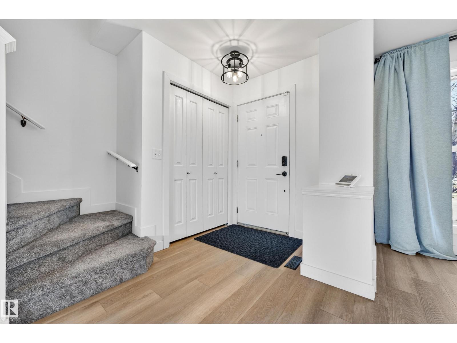 5915 SOUTH TERWILLEGAR BV NW - 4