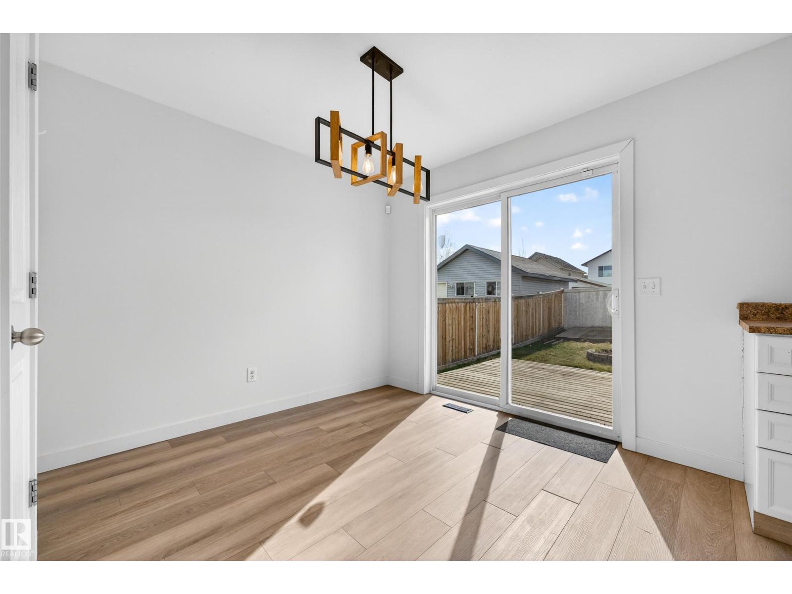 5915 SOUTH TERWILLEGAR BV NW - 17