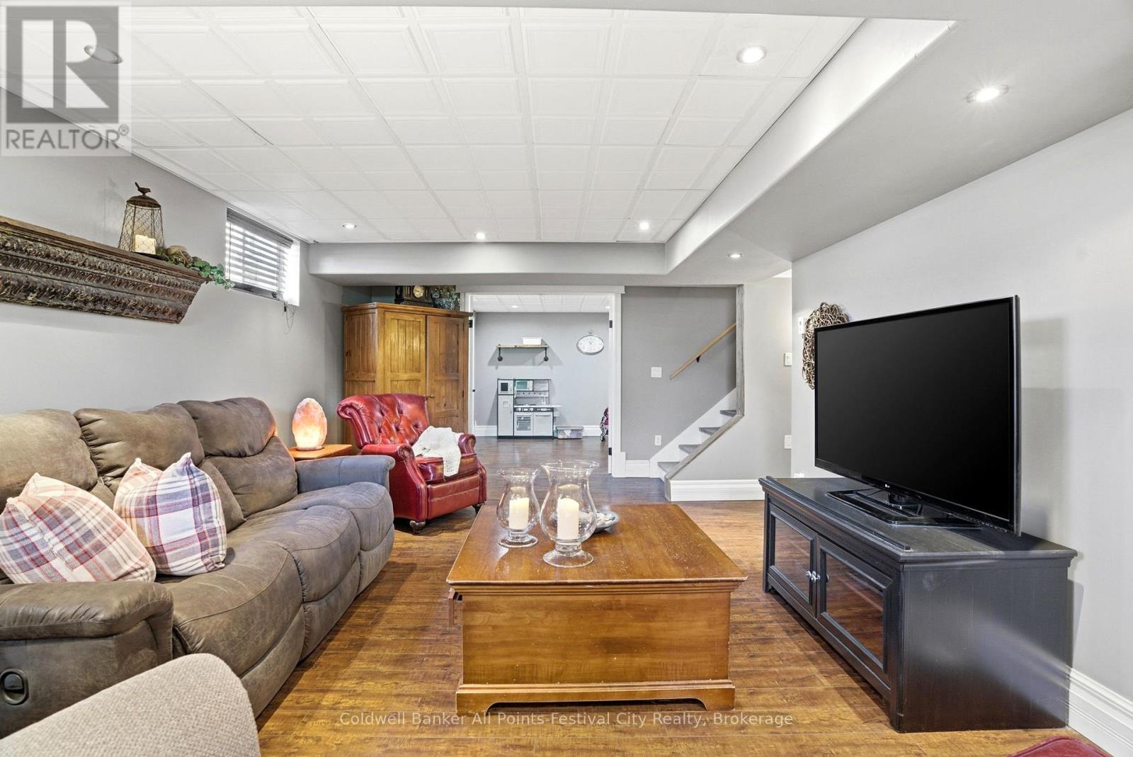 36603 MAITLAND AVENUE - 29