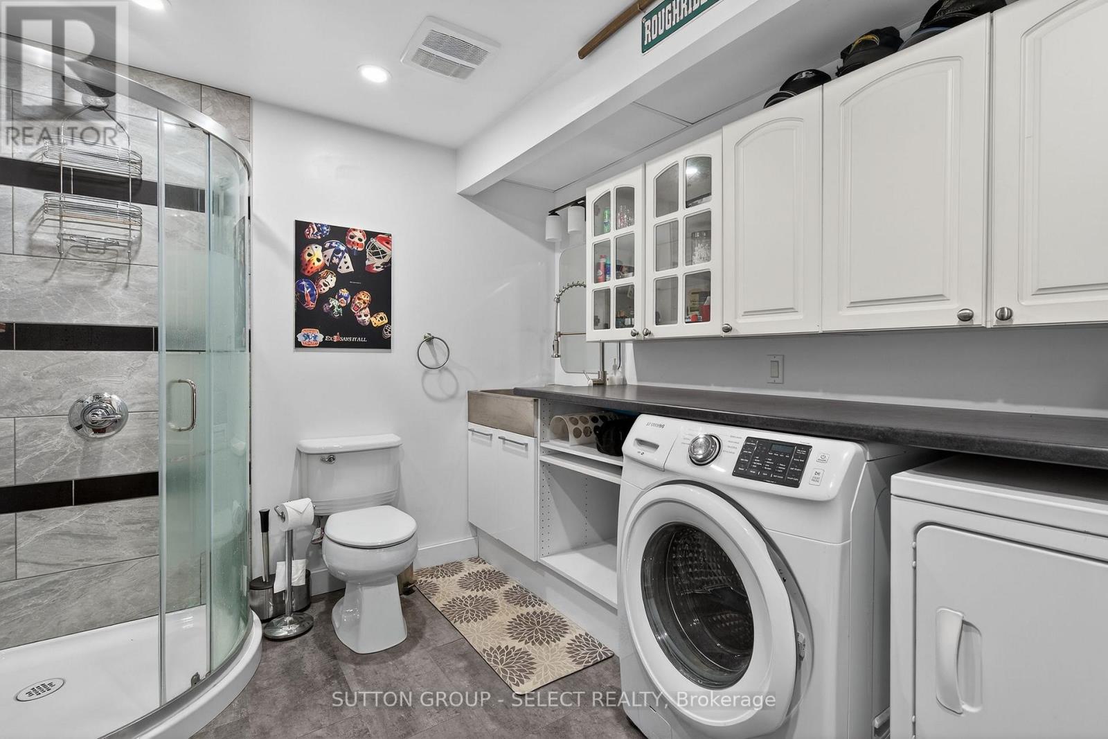 45 UPPER AVENUE - 16