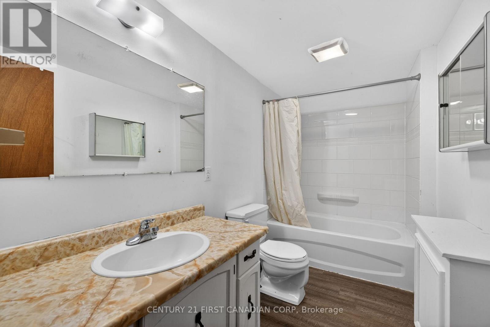 320 BLUE FOREST DRIVE - 29