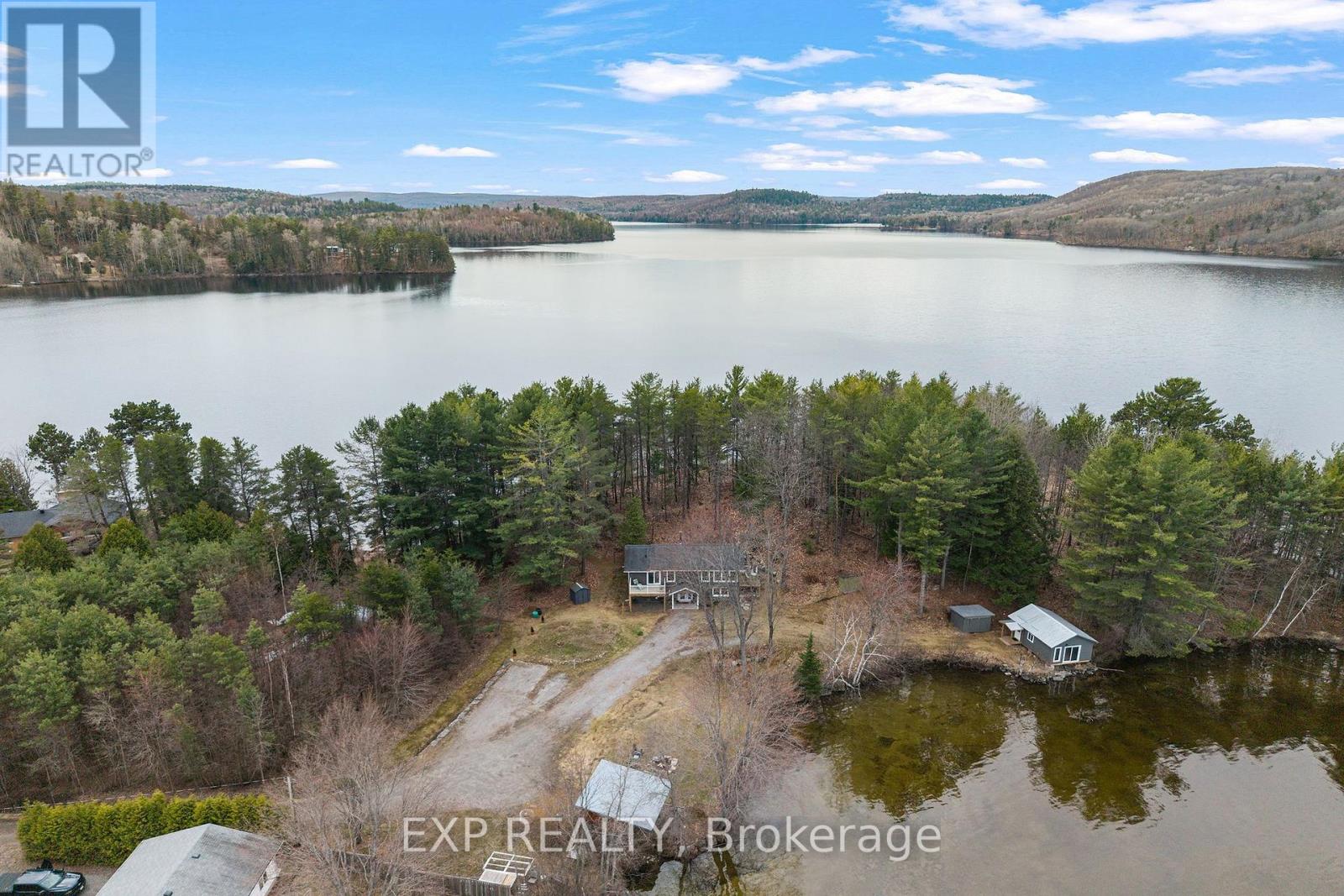 59 STRACK LANE - 5