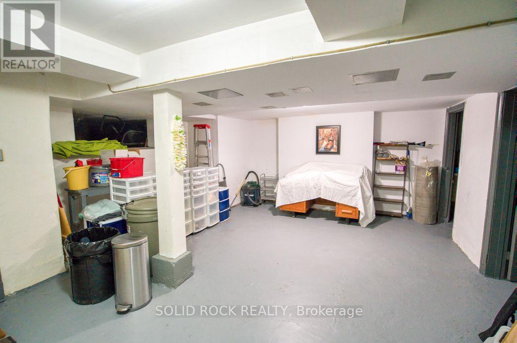 289 WILBROD STREET - 42