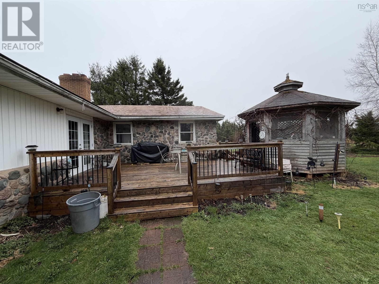 Property 2 of 38 of 3786 Highway 4
