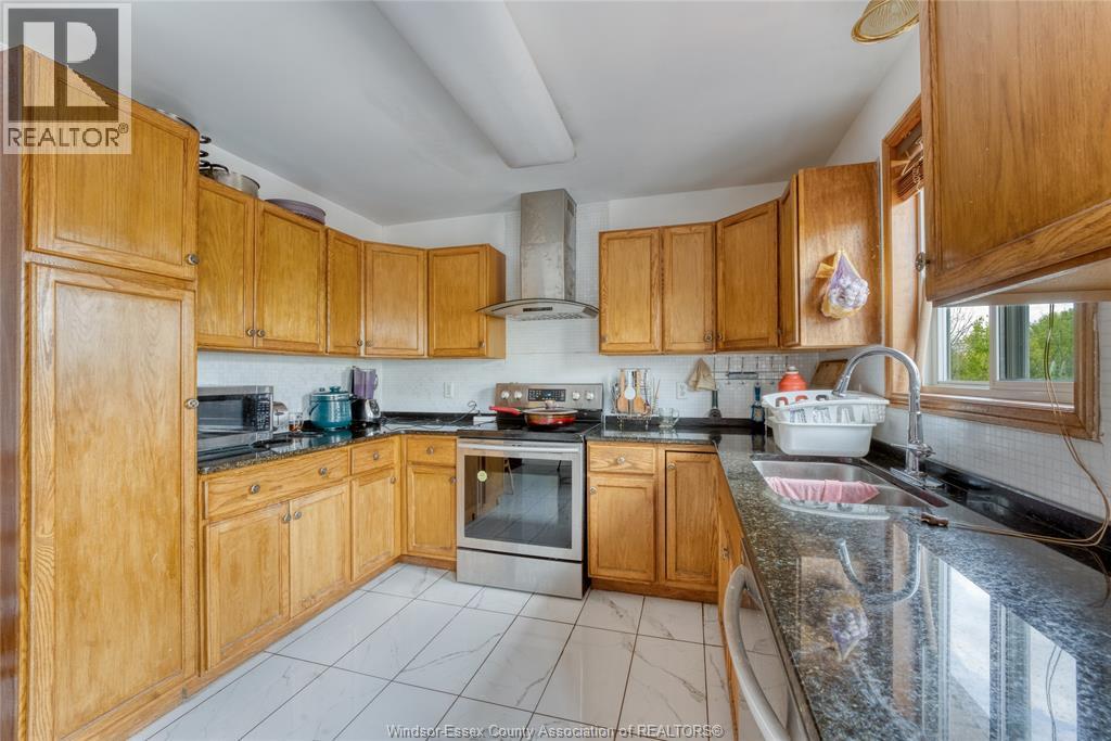 4340 ST. CLAIR AVENUE, LaSalle, Ontario, N9H1G1 — Photo 35