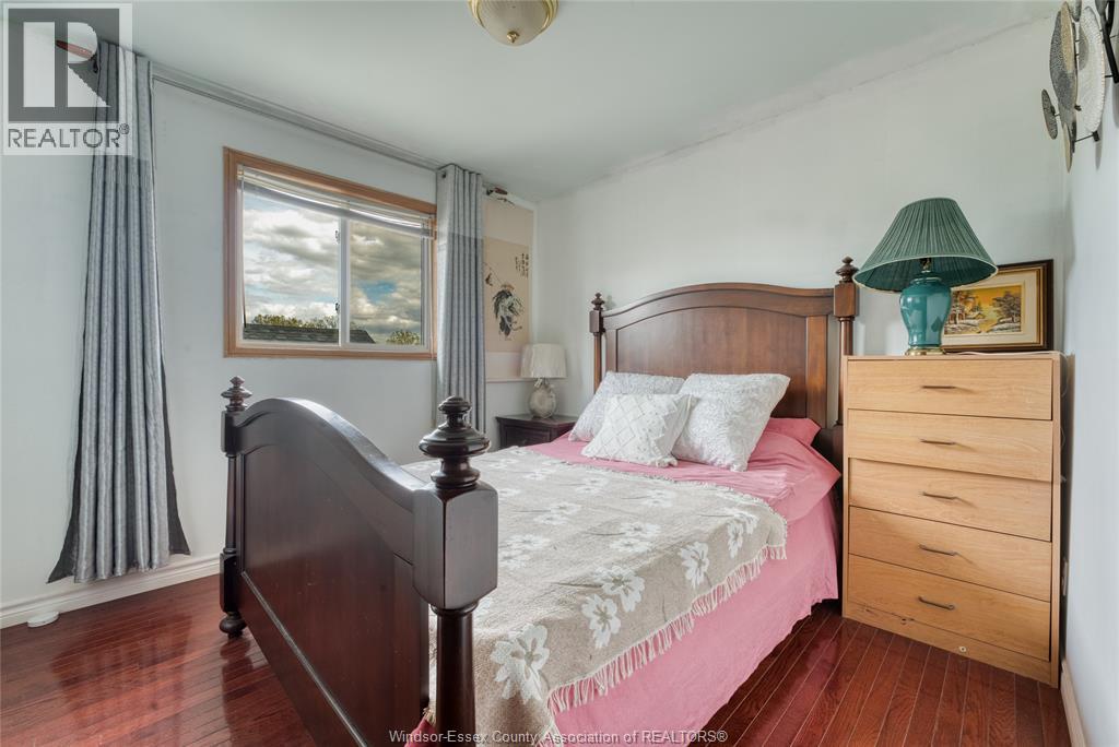 4340 ST. CLAIR AVENUE, LaSalle, Ontario, N9H1G1 — Photo 38