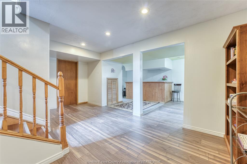 4340 ST. CLAIR AVENUE, LaSalle, Ontario, N9H1G1 — Photo 33