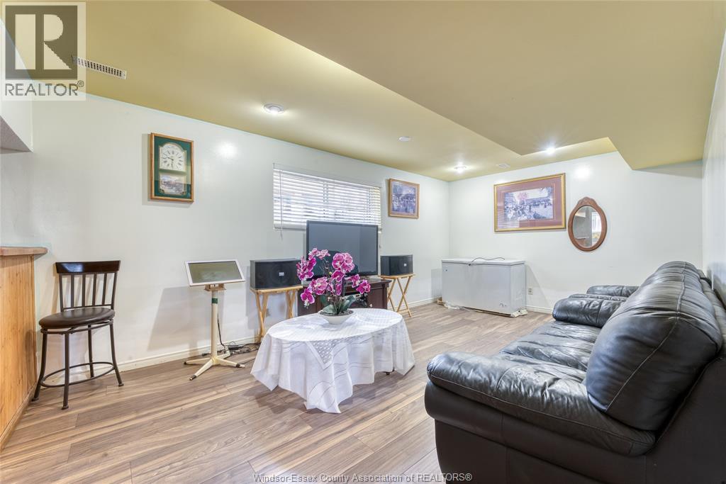 4340 ST. CLAIR AVENUE, LaSalle, Ontario, N9H1G1 — Photo 24