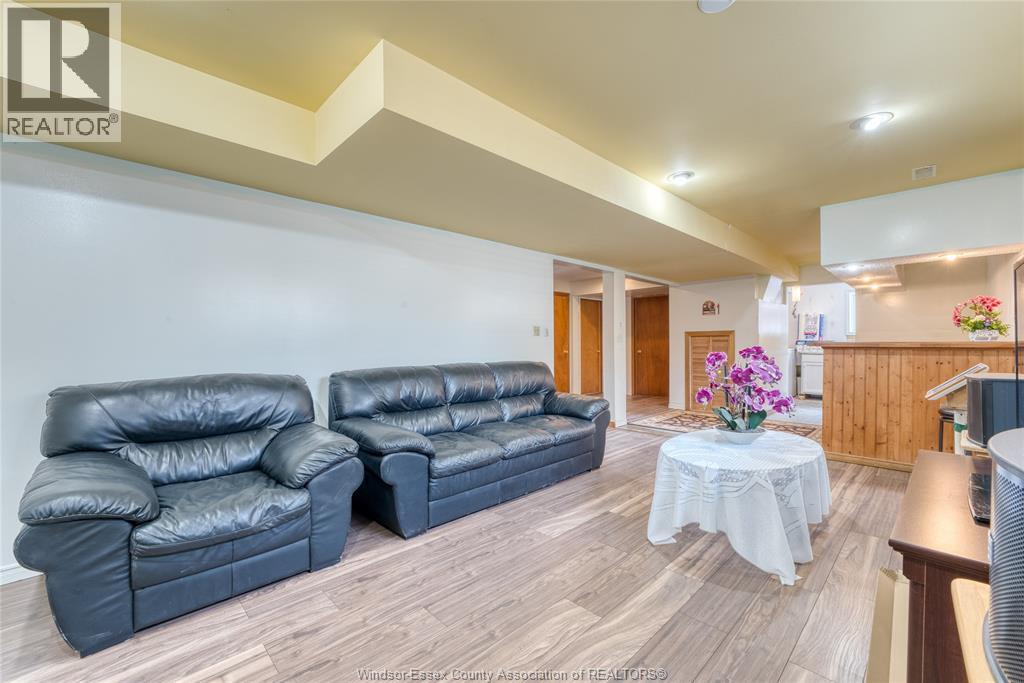 4340 ST. CLAIR AVENUE, LaSalle, Ontario, N9H1G1 — Photo 10