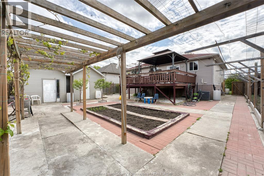4340 ST. CLAIR AVENUE, LaSalle, Ontario, N9H1G1 — Photo 19