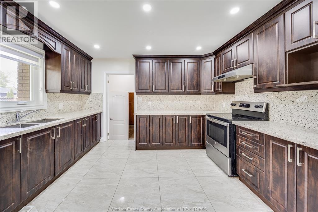 133 BALDOON ROAD, Chatham, Ontario, N7L1E2 — Photo 2