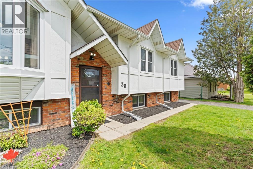 38 JANE Street, Hagersville, Ontario, N0A1H0 — Photo 3