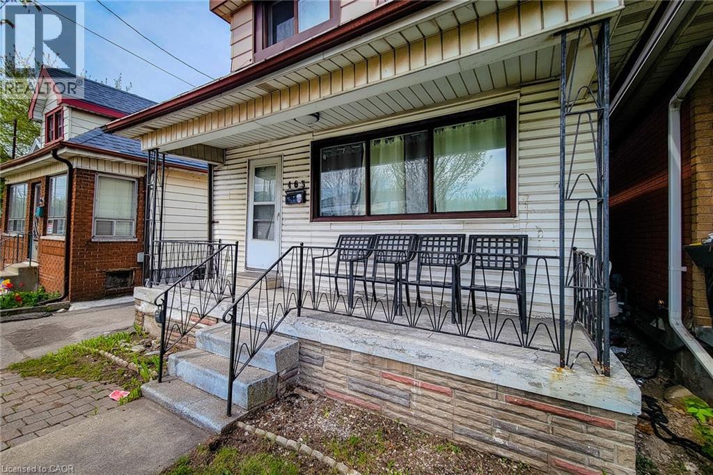 463 WELLINGTON Street N - 4