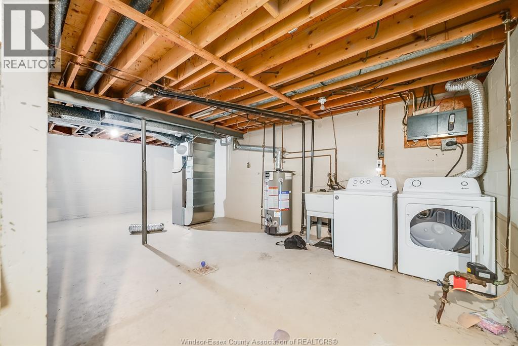 5486 LASSALINE, Windsor, Ontario, N8T1B1 — Photo 24