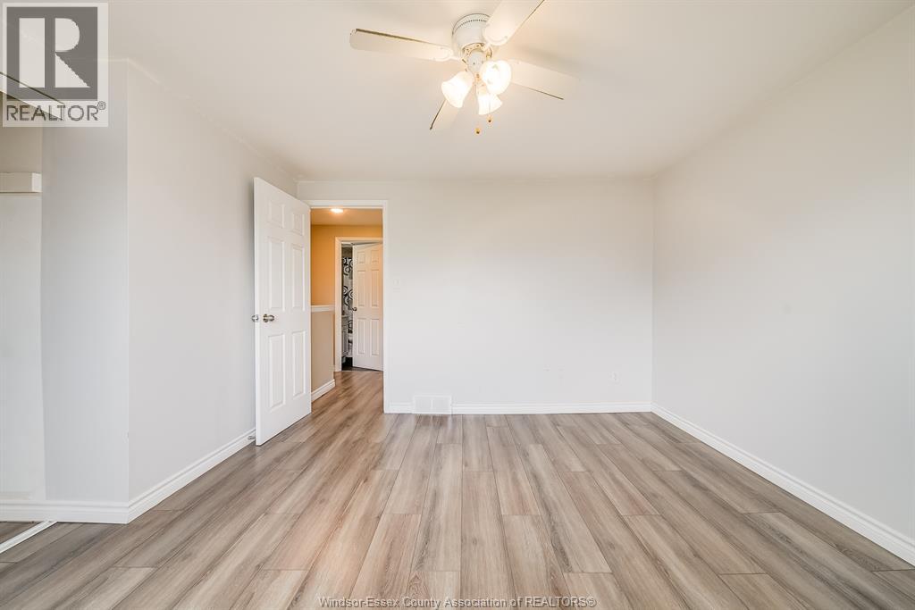 5486 LASSALINE, Windsor, Ontario, N8T1B1 — Photo 22