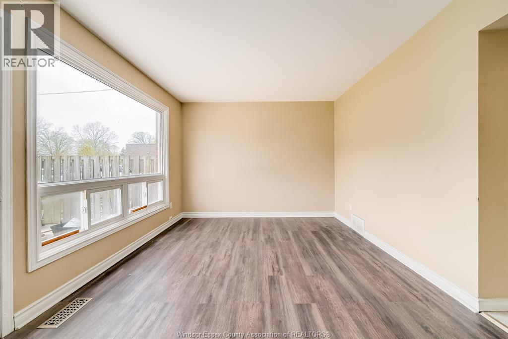 5486 LASSALINE, Windsor, Ontario, N8T1B1 — Photo 8