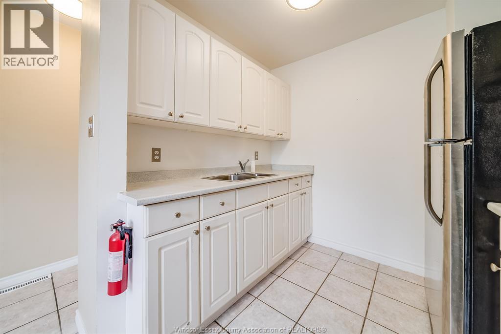 5486 LASSALINE, Windsor, Ontario, N8T1B1 — Photo 11