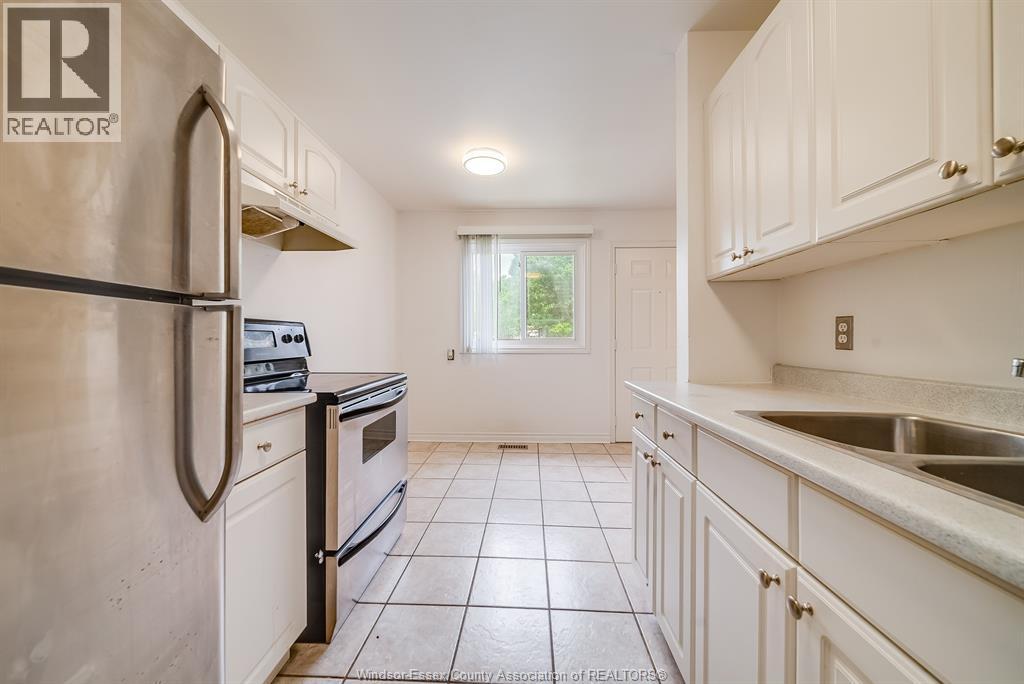 5486 LASSALINE, Windsor, Ontario, N8T1B1 — Photo 10