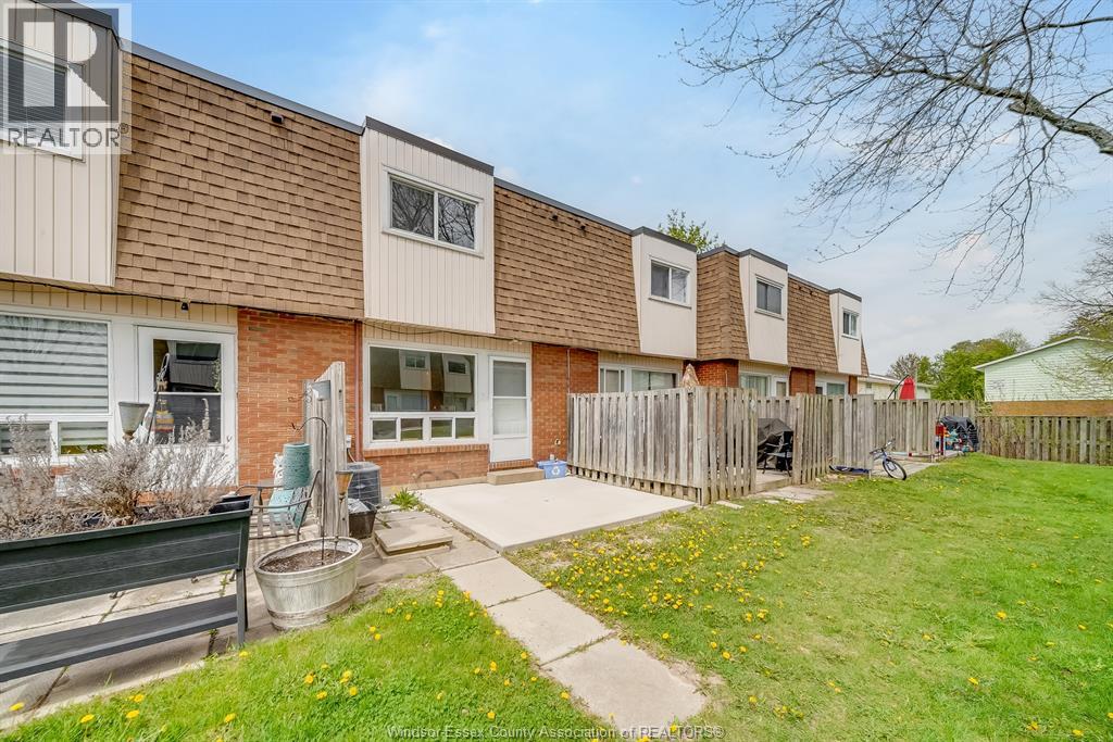 5486 LASSALINE, Windsor, Ontario, N8T1B1 — Photo 31