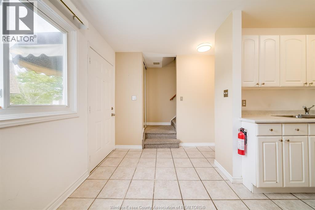 5486 LASSALINE, Windsor, Ontario, N8T1B1 — Photo 15