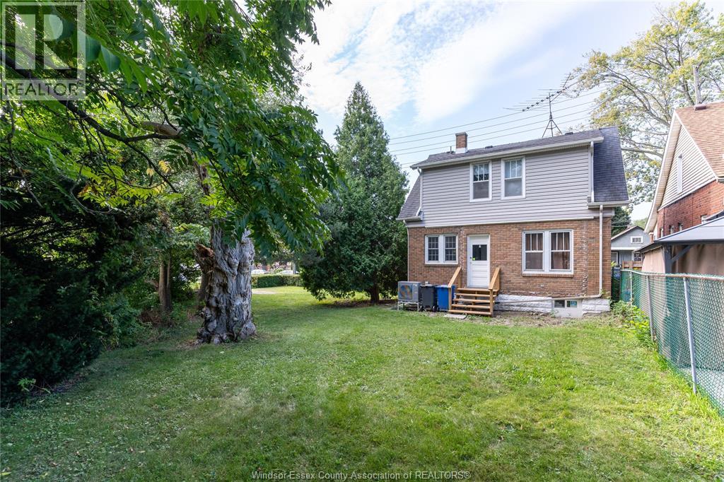 738 BROCK, Windsor, Ontario, N9C2T4 — Photo 7