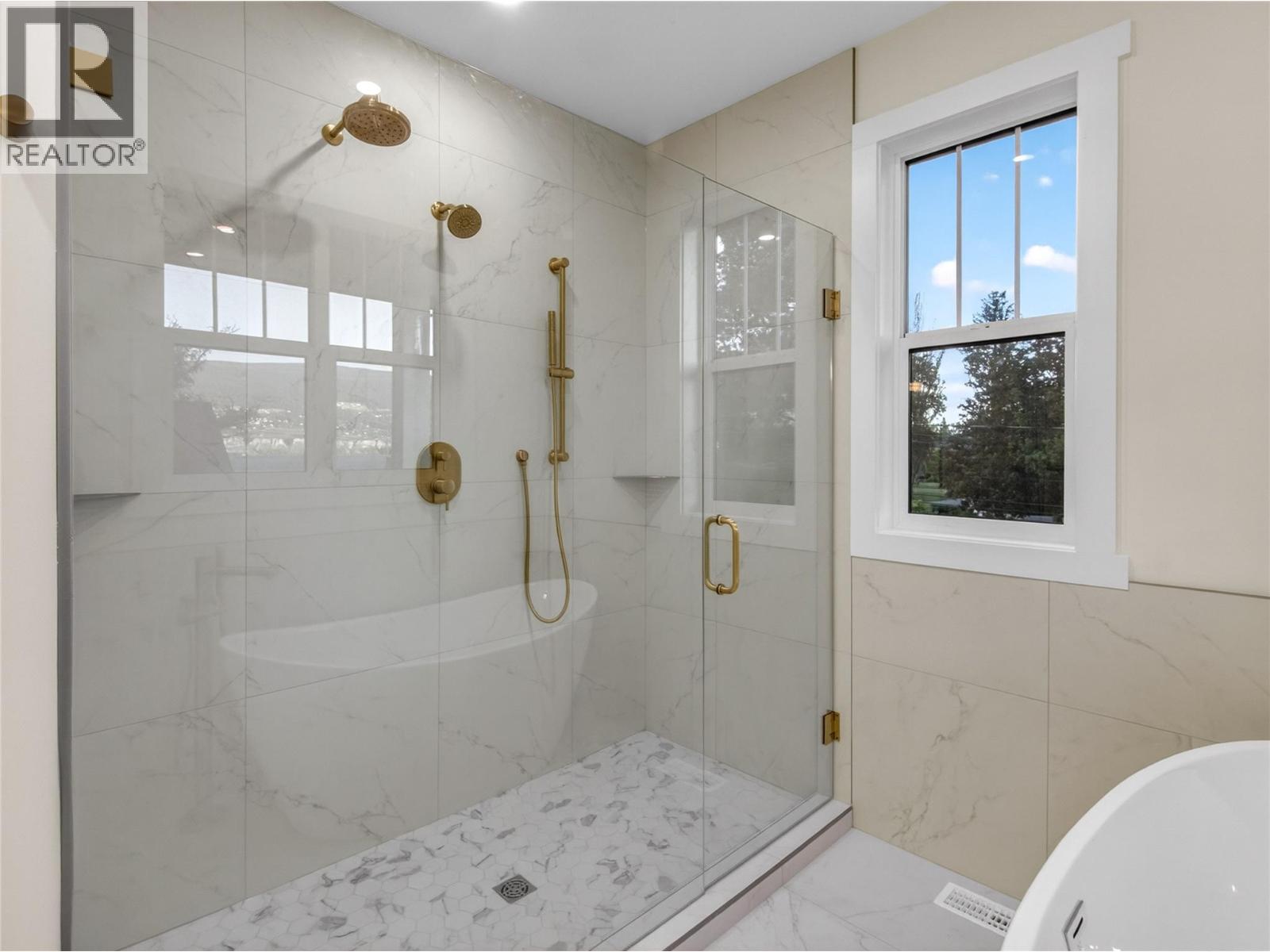 #102 6609 Nixon Road - 22