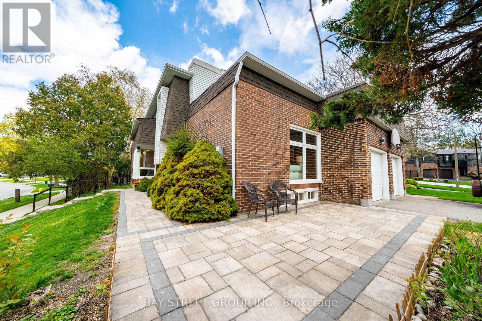 62 CAPTAIN ROLPH COURT - 4