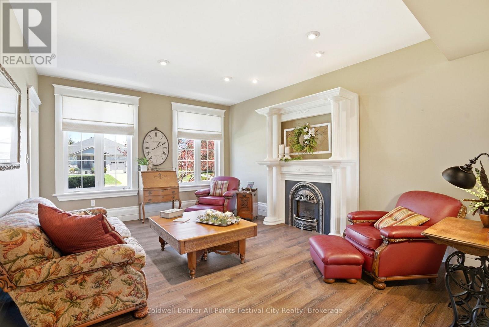 36603 MAITLAND AVENUE - 8