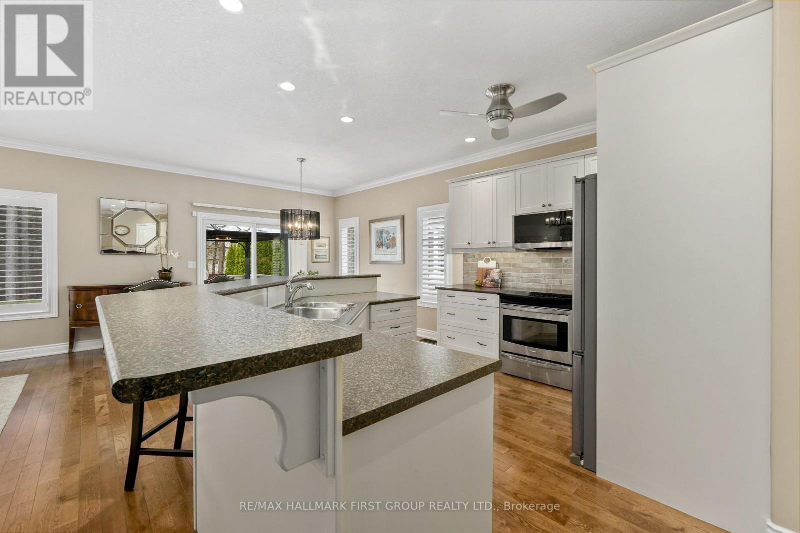 489 FOOTE CRESCENT - 17