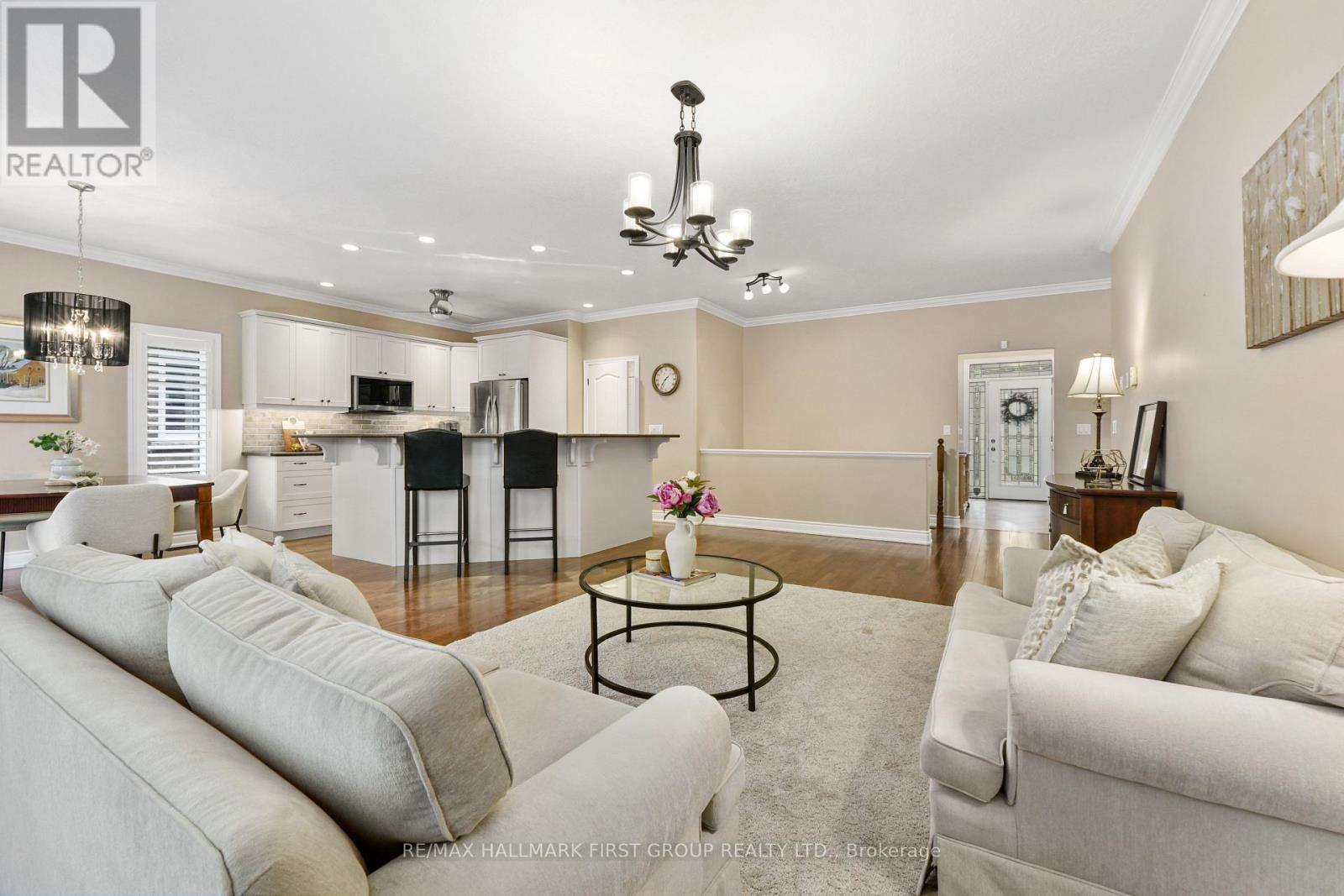 489 FOOTE CRESCENT - 9