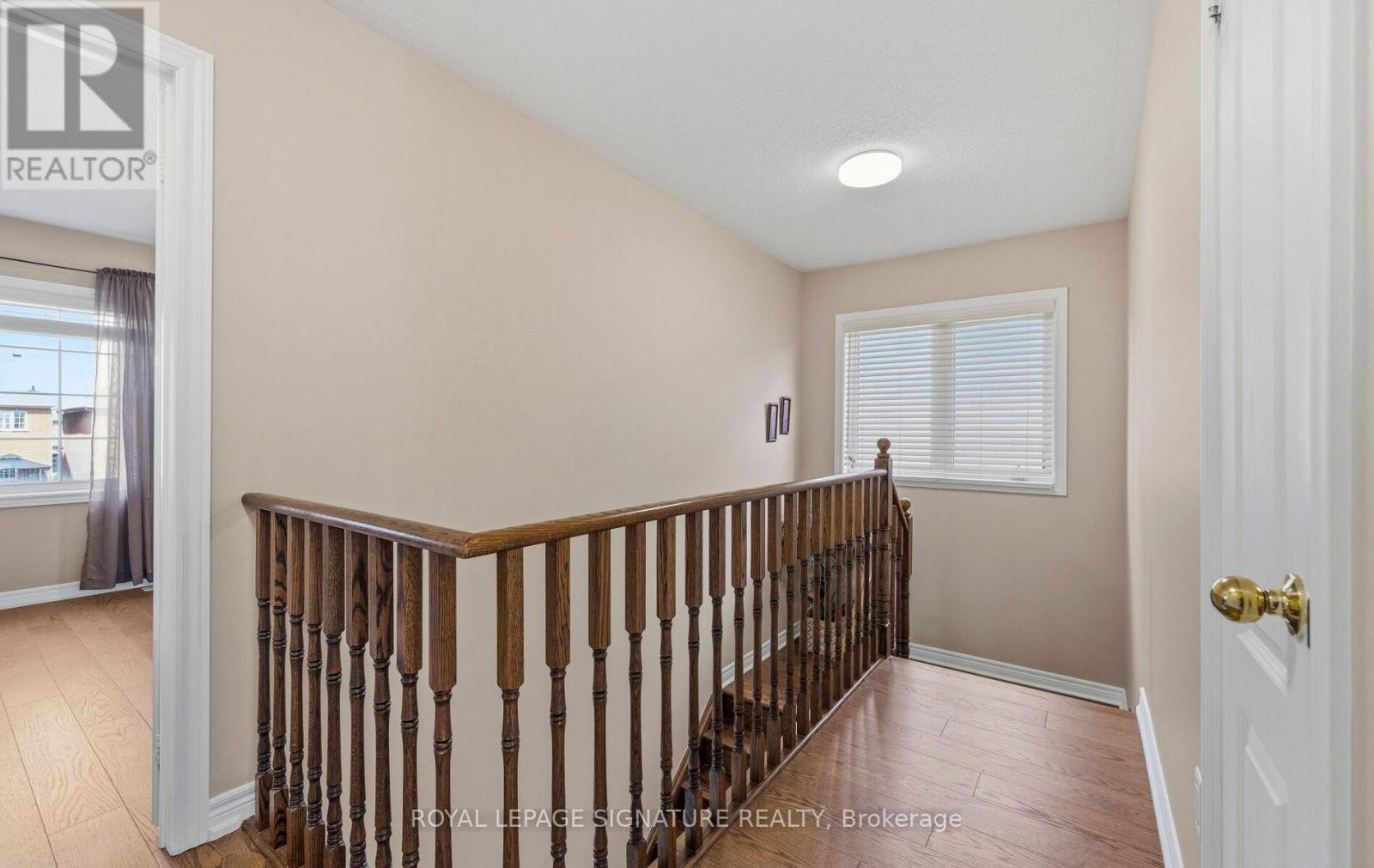 476 NAIRN CIRCLE - 20