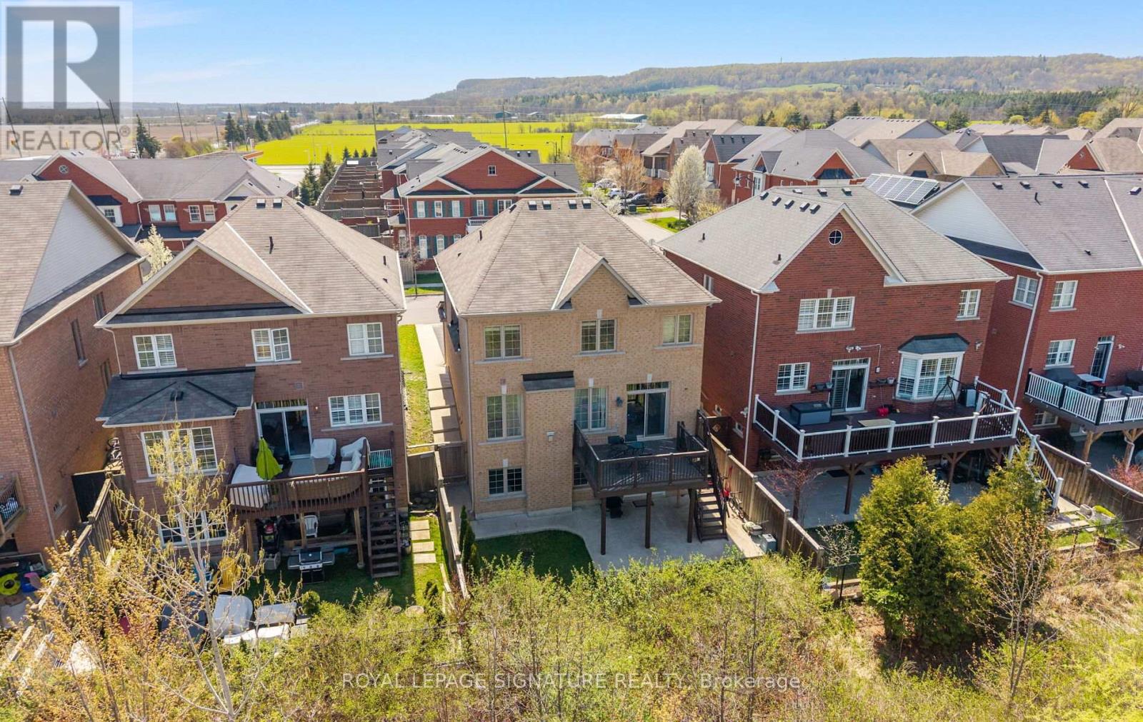 476 NAIRN CIRCLE - 45