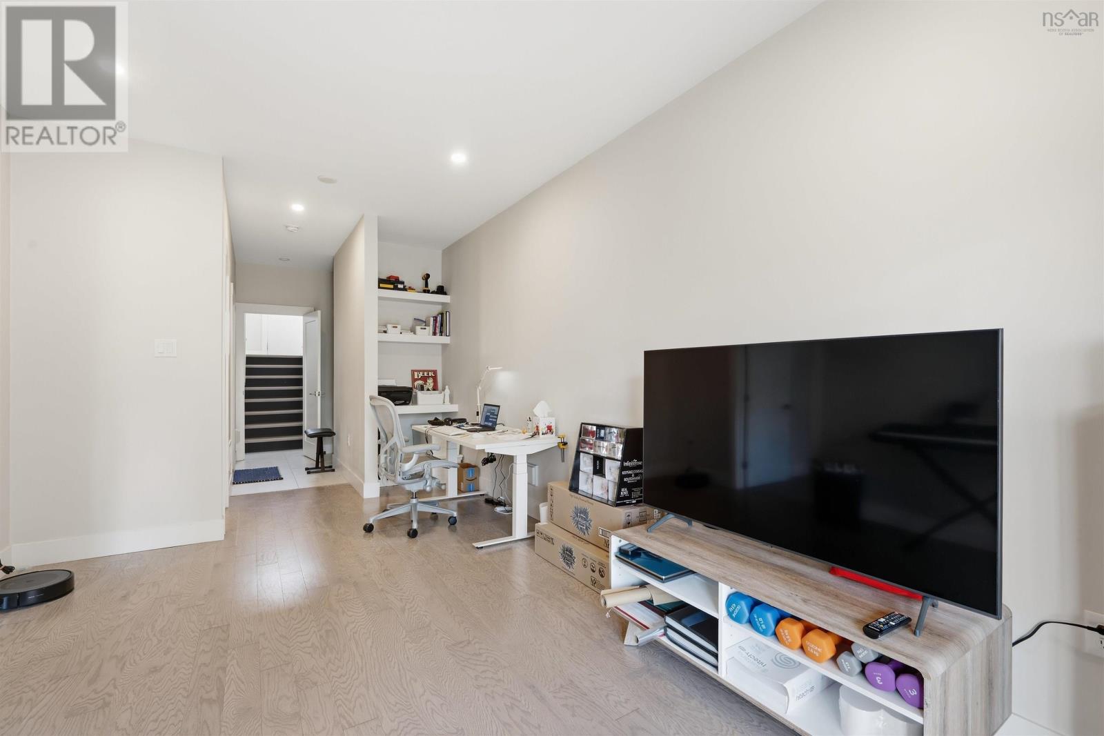 20 Alamir Court - 32