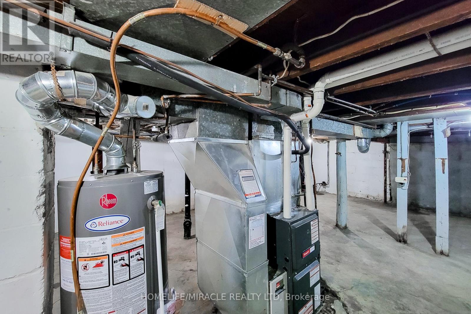 463 WELLINGTON STREET N - 29