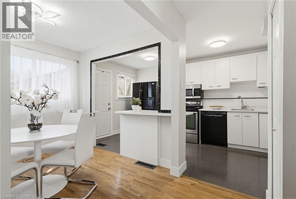 444 STONE CHURCH Road W Unit# L4, Hamilton, Ontario, L9B1R1 — Photo 6