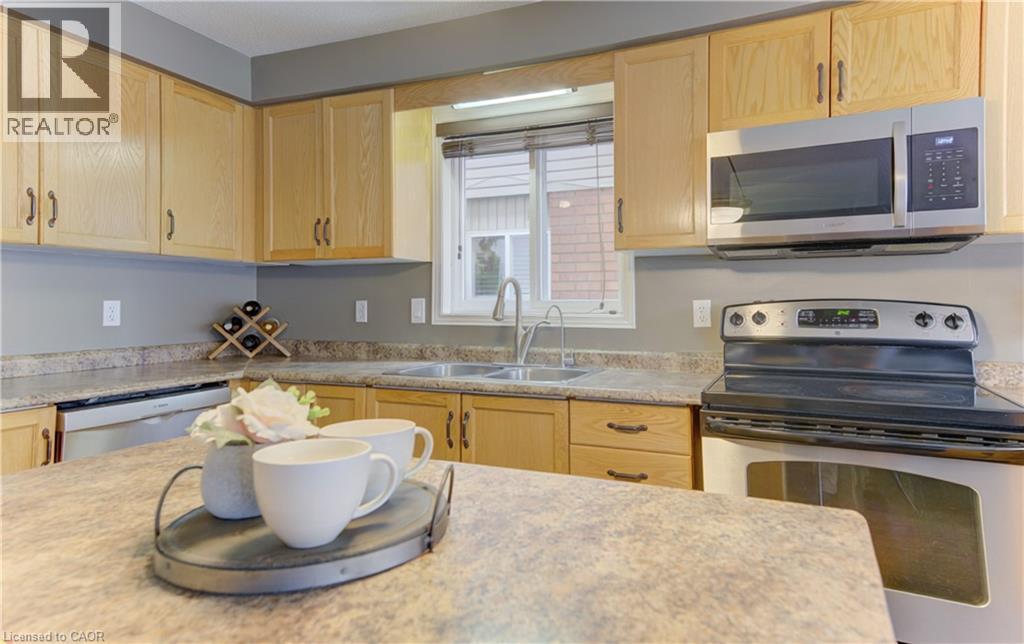 580 CANSO Place, Waterloo, Ontario, N2K3Z9 — Photo 33