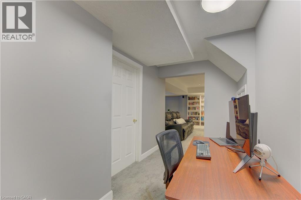 580 CANSO Place, Waterloo, Ontario, N2K3Z9 — Photo 11