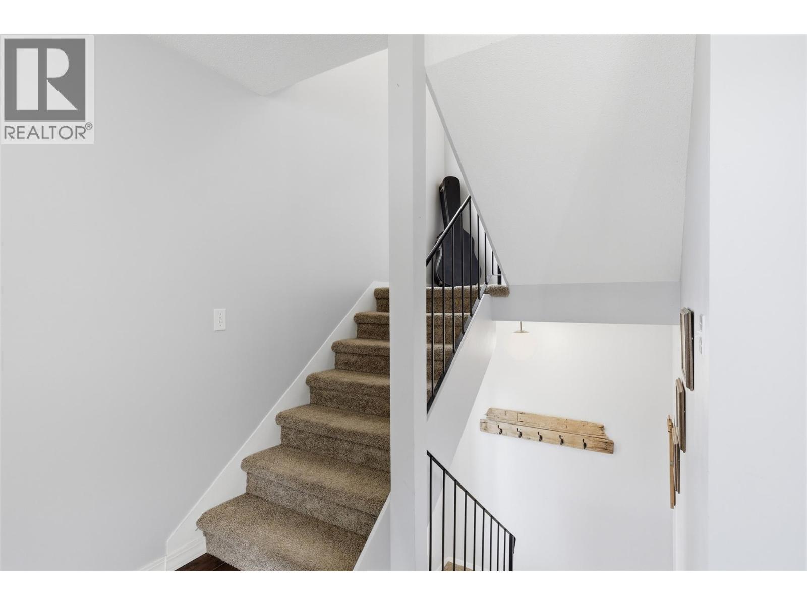 #53 1221 HUGH ALLAN Drive - 4