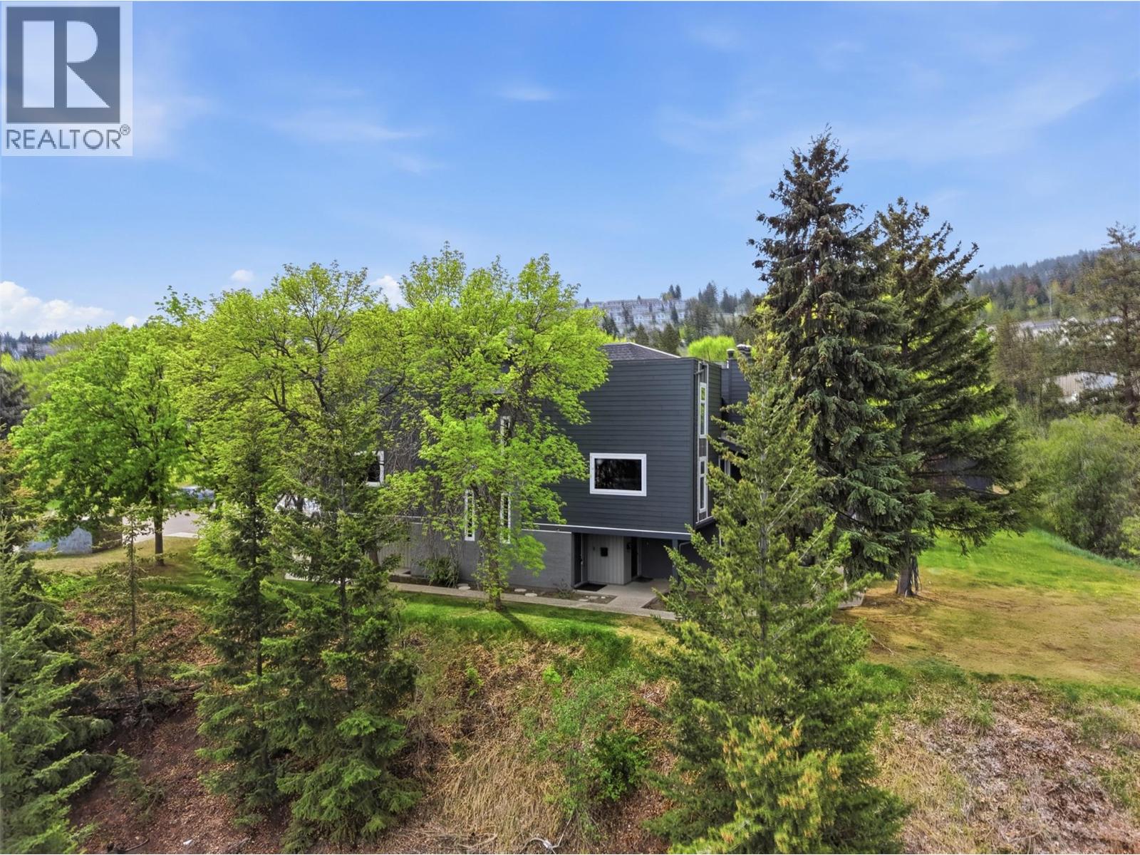 #53 1221 HUGH ALLAN Drive - Image 2