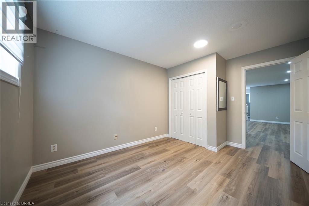 53 MEMORIAL Drive Unit# LOWER, Brantford, Ontario, N3R5S2 — Photo 13