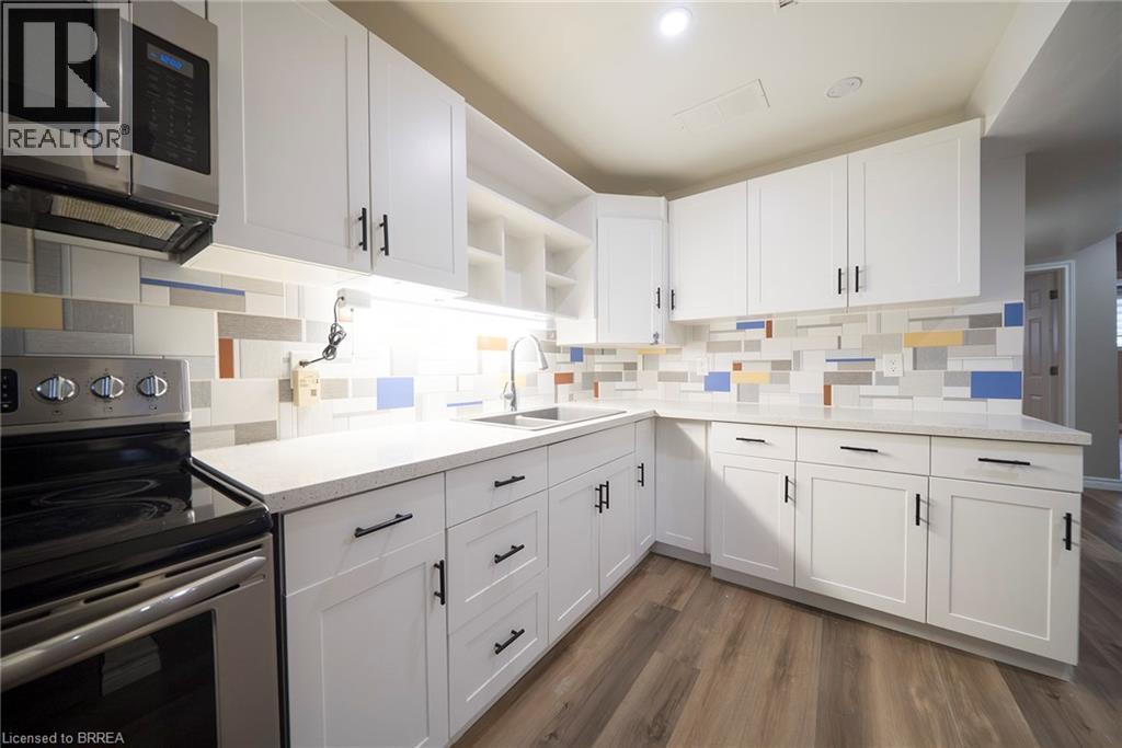 53 MEMORIAL Drive Unit# LOWER, Brantford, Ontario, N3R5S2 — Photo 7